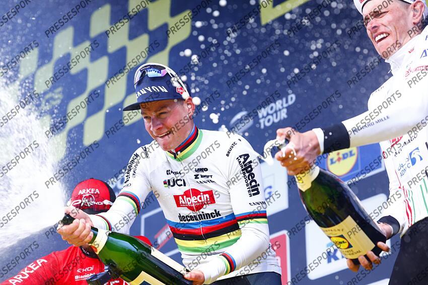 van der poel (mathieu) - (hol) - 1er TOUR DES FLANDRES mozzato (luca) - (ita) - arkea 2e caché politt (nils) - (ger) - UAE 3e TOUR DES FLANDRES 
