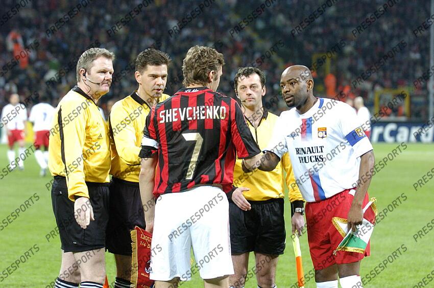 chevtchenko (andrei) cacapa (claudio) MILAN AC-LYON (3-1) 1/4 retour 