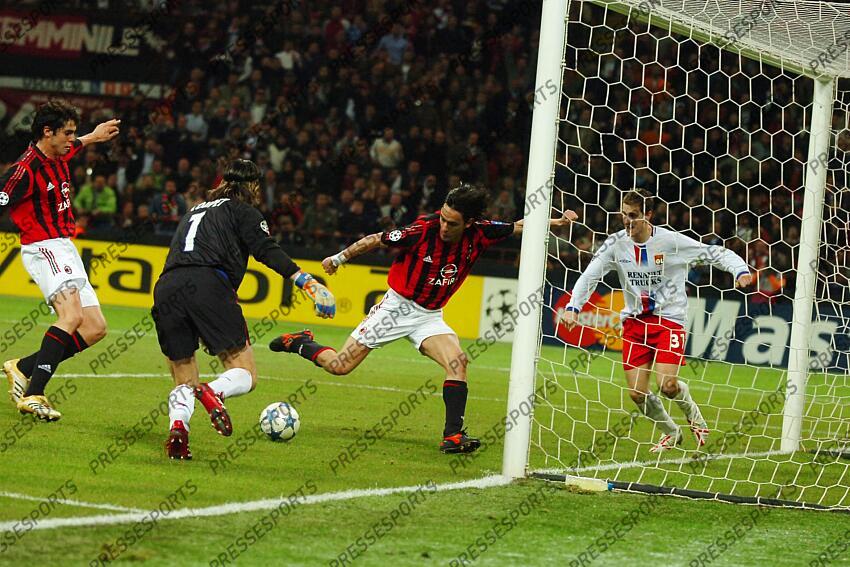 kaka coupet (gregory) inzaghi (filippo) clerc (francois) MILAN AC-LYON (3-1) 1/4 Finale retour LIVRE DU FOOTBALL 2005/2006 
