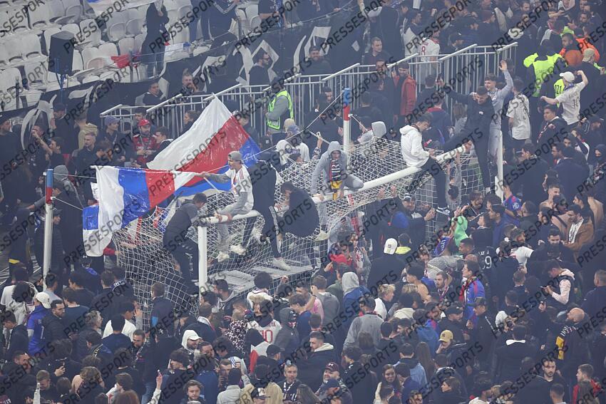 LYON-VALENCIENNES (3-0) 
