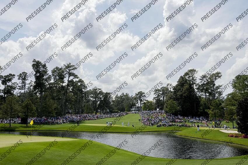 Apr 10, 2024; Augusta, Georgia, USA; A view from the no. 4 green and during the Par 3 Contest at Augusta National Golf Club. Mandatory Credit: Michael Madrid-USA TODAY Network concours par 3 PGA: Masters Tournament - Par 3 Contest 