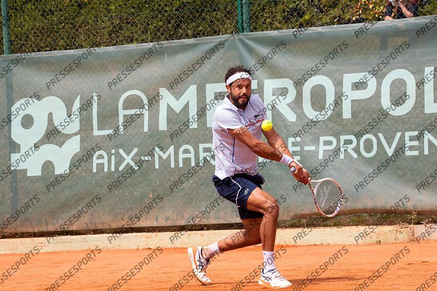 Tennis - 29/04/2024 - Valentin Lokoli of France loose at the first round of the Open Pays d'Aix of Aix-en-Provence, France, for the Challenger 250 ATP. OPEN PAYS D'AIX 