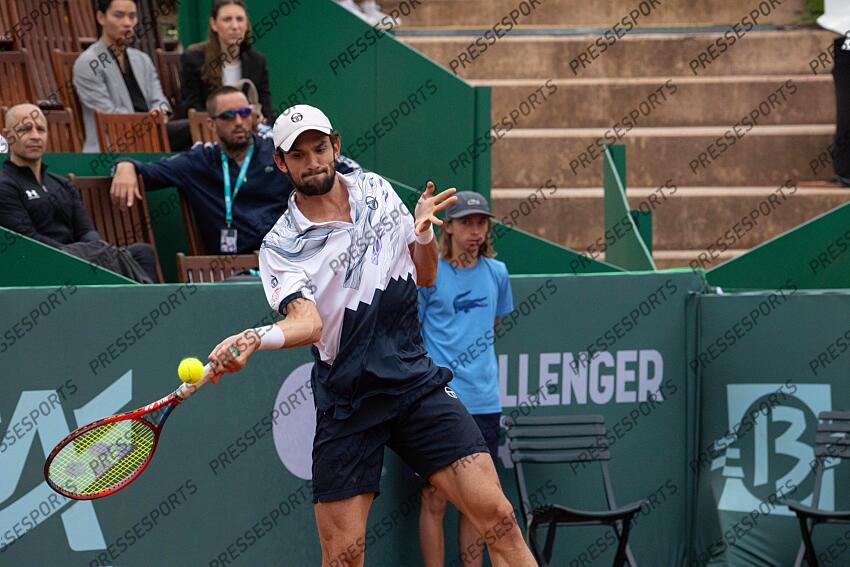 30/04/2024 - Tennis - Valentin Vacherot (Monaco) valide sa qualification dans le tableau final de l'Open Pays d'Aix, à Aix-en-Provence (France), en battant le Serbe Hamad Medjedovic lors du Challenger 175 ATP. OPEN PAYS D'AIX 