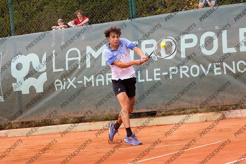 Tennis - 29/04/2024 - Clement Chidekh from France, he's the last french player to loose at the first round of the Challenger 175 of the Open Pays d'Aix, at Aix-en-Provence, France. OPEN PAYS D'AIX 