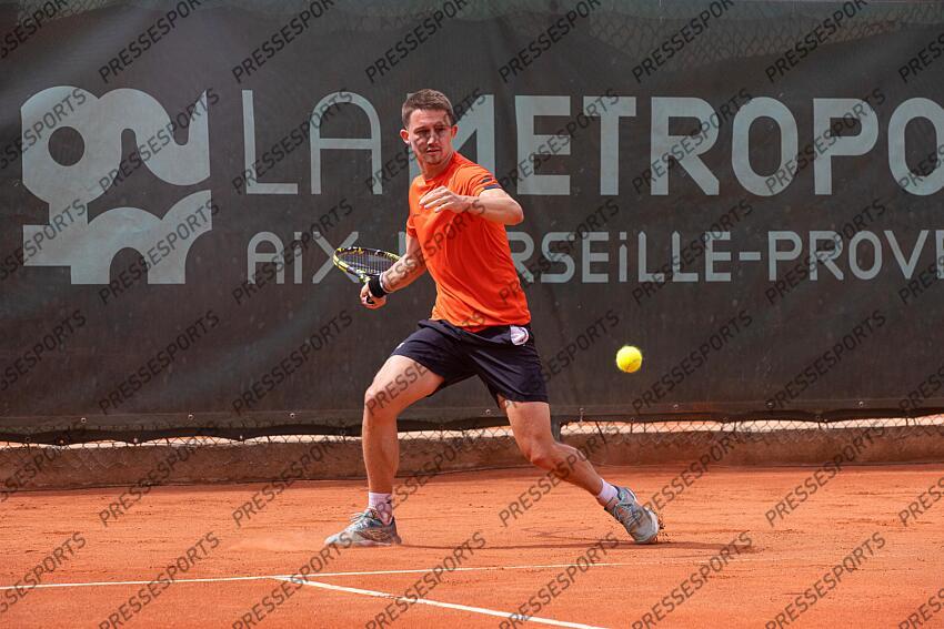 Ugo Blanchet Blanchet of France in action against Felipe Meligeni Alves of Brasil, during the Open Pays d'Aix, Challenger ATP 250, in France, at Aix-en-Provence, the 29/04/2024 OPEN PAYS D'AIX 