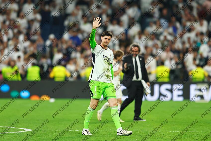 Thibaut Courtois (Real), MAY 8, 2024 - Football / Soccer : Couryois celebrate after winning UEFA Champions League Semi-finals 2nd leg match between Real Madrid CF 2-1 FC Bayern Munchen at the Estadio Santiago Bernabeu in Madrid, Spain. (Photo by Mutsu Kawamori/AFLO) REAL MADRID-BAYERN MUNICH (2-1) 