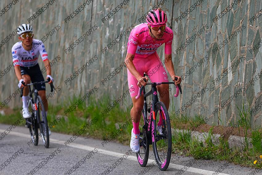 Giro d'Italia 2024 - 107th Edition - 15th stage Manerba del Garda - Livigno (Mottolino) 222 km - 19/05/2024 - Tadej Pogacar (SLO - UAE Team Emirates) - Rafal Majka (POL - UAE Team Emirates) - photo Luca Bettini/SprintCyclingAgency©2024 MANERBA DEL GARDA/LIVIGNO 