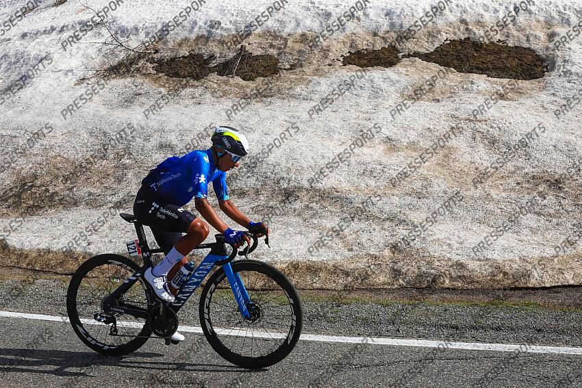 Giro d'Italia 2024 - 107th Edition - 15th stage Manerba del Garda - Livigno (Mottolino) 222 km - 19/05/2024 - Nairo Quintana (COL - Movistar Team) - photo Luca Bettini/SprintCyclingAgency©2024 MANERBA DEL GARDA/LIVIGNO 