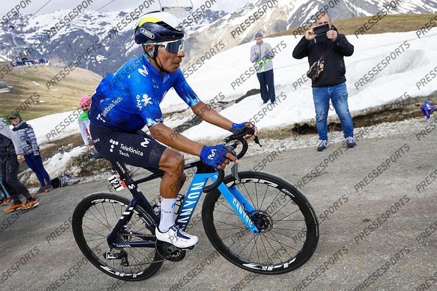 Giro d'Italia 2024 - 107th Edition - 15th stage Manerba del Garda - Livigno (Mottolino) 222 km - 19/05/2024 - Nairo Quintana (COL - Movistar Team) - photo Ilario Biondi/SprintCyclingAgency©2024 MANERBA DEL GARDA/LIVIGNO 