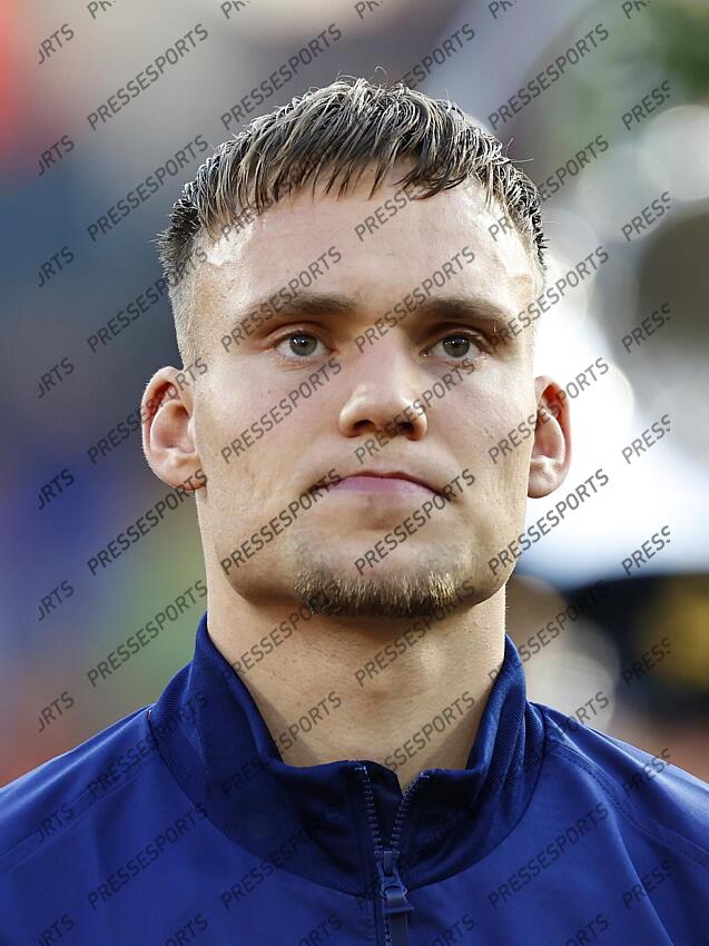 ROTTERDAM - Holland goalkeeper Bart Verbruggen during the friendly Interland match between the Netherlands and Canada in Feyenoord Stadium de Kuip on June 6, 2024 in Rotterdam, Netherlands. ANP MAURICE VAN STEEN PAYS-BAS-CANADA (4-0) 