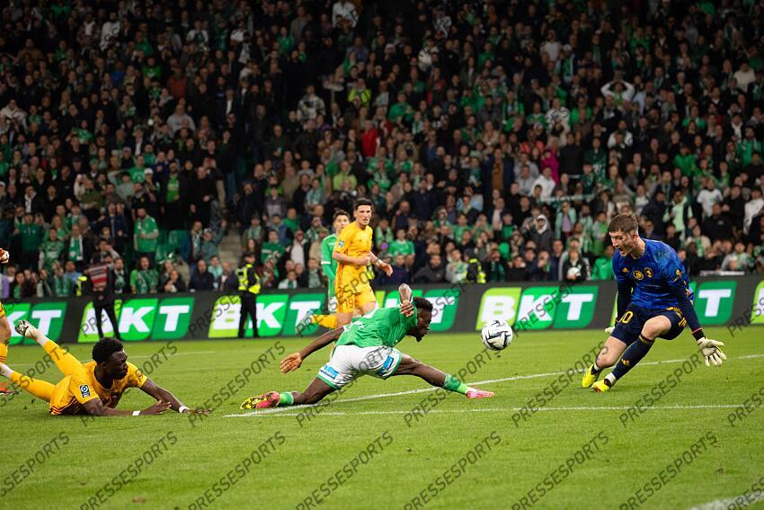Foot - Ligue 2 (Play-offs) - ASSE - Rodez - But Mbuku ST ETIENNE-RODEZ (2-0) 