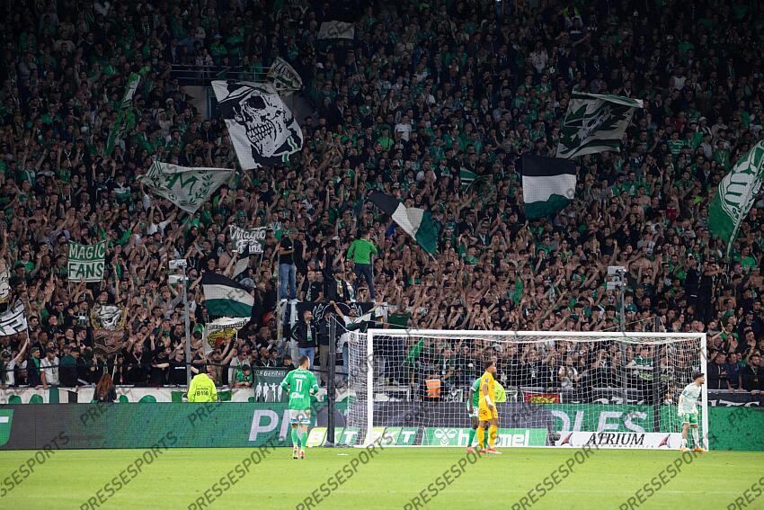 Foot - Ligue 2 (Play-offs) - ASSE - Rodez - Les Magics Fans, supporters de Saint-Etienne ST ETIENNE-RODEZ (2-0) 