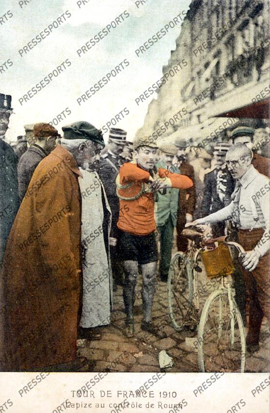 lapize (octave) au controle de Rouen parution livre TDF 1910 tome 1 p 75 Edition internationale la grande histoire du tour de france 1903/1939 tome1 