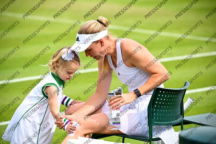 wozbiacki (olivia) Wozniacki (Caroline) ENTRAINEMENT avec sa fille 
