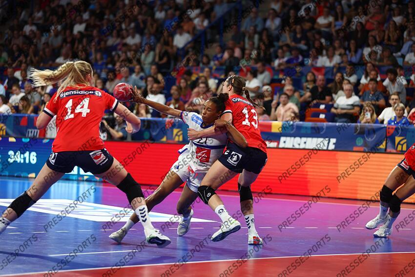 breistol (kristine) nze minko (estelle) brattset dale (kari) FRANCE-NORVEGE (22-34) 