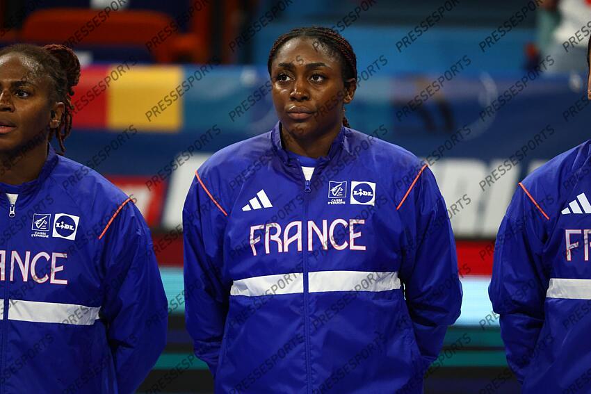 zaadi (grace) FRANCE-NORVEGE (22-34) 