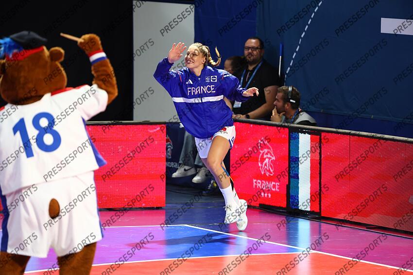 valentini (chloe) FRANCE-NORVEGE (22-34) 