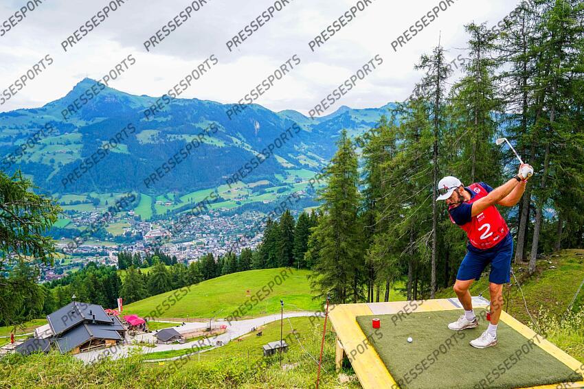 AUTRICHE, KITZBUHEL 27 JUIN: Cyprien Sarrazin of Team France durant une partie de golf sur la Streif, piste mythique de descente de Kitzbuhel le 27 juin 2024, en Autriche. (Photo by Michel Cottin/Agence Zoom) GOLF SUR LA STREIF 