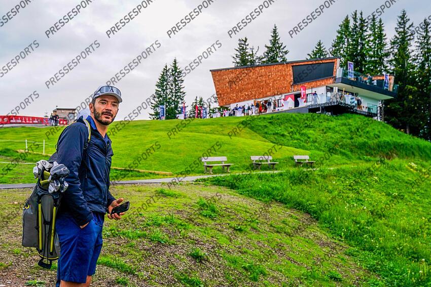 AUTRICHE, KITZBUHEL 27 JUIN: Cyprien Sarrazin of Team France durant une partie de golf sur la Streif, piste mythique de descente de Kitzbuhel le 27 juin 2024, en Autriche. (Photo by Michel Cottin/Agence Zoom) GOLF SUR LA STREIF 