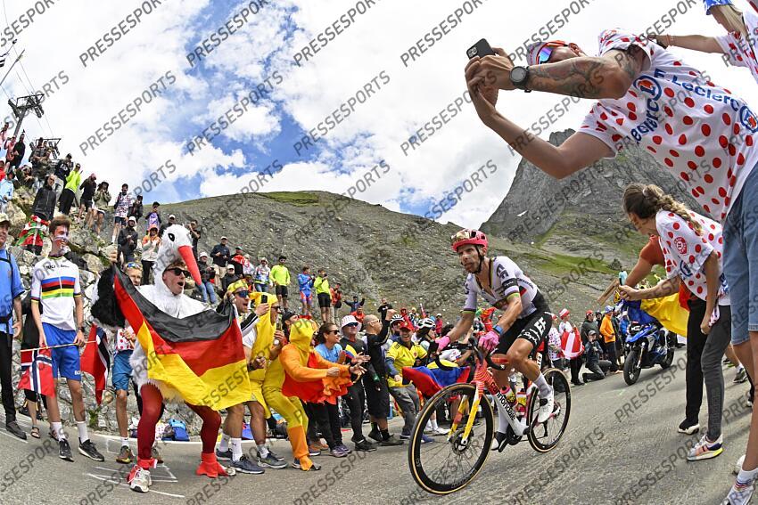 TOUR DE FRANCE / ETAPE 14 / 13-07-2024 / PAU - ST LARY PLAT D'ADET / PHOTO BRUNO BADE / COL DU TOURMALET / RUI COSTA (POR) EFE / PAU/ST LARY SOULAN PLA D'ADET 