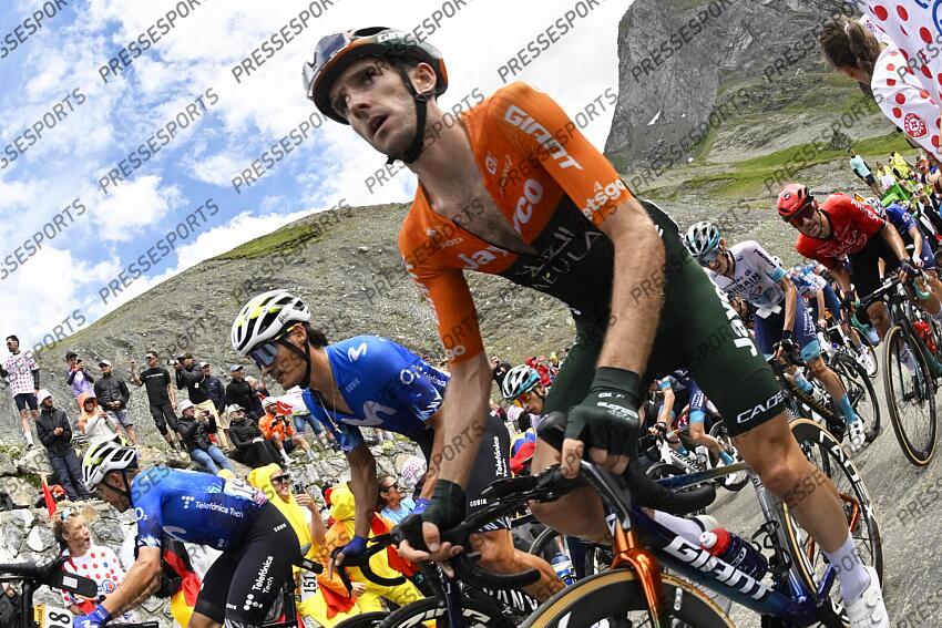 TOUR DE FRANCE / ETAPE 14 / 13-07-2024 / PAU - ST LARY PLAT D'ADET / PHOTO BRUNO BADE / COL DU TOURMALET / SIMON YATES (GBR) JAY / PAU/ST LARY SOULAN PLA D'ADET 