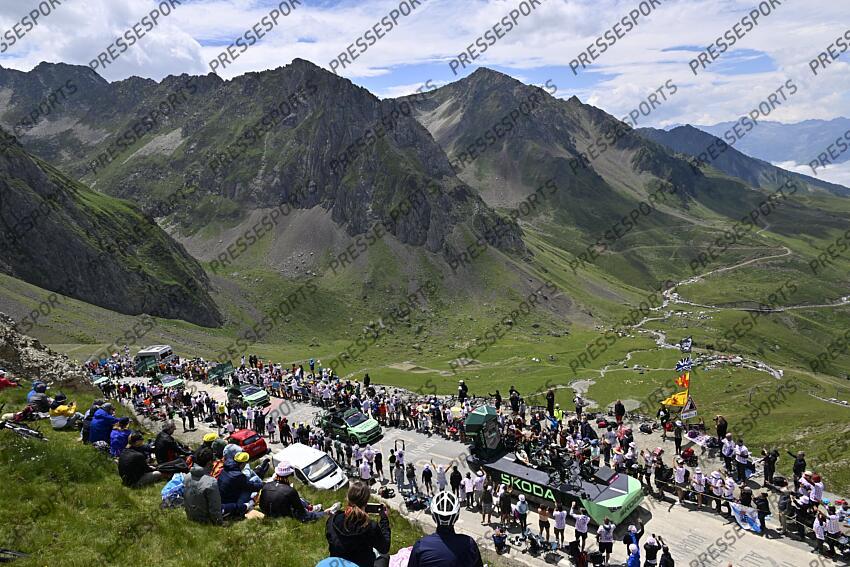 TOUR DE FRANCE / ETAPE 14 / 13-07-2024 / PAU - ST LARY PLAT D'ADET / PHOTO BRUNO BADE / COL DU TOURMALET / LA CARAVANE PUBLICITAIRE / PAU/ST LARY SOULAN PLA D'ADET 