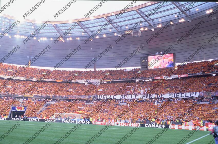 LENS-METZ (1-0) banderole "Quelle belle fin de siecle" 