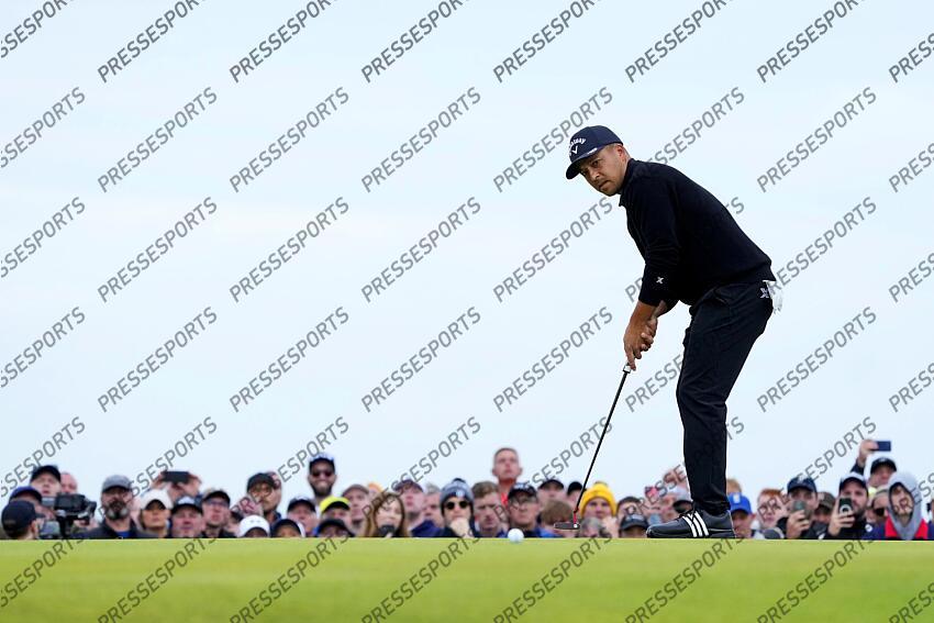 Jul 21, 2024; Ayrshire, SCT; Xander Schauffele putts on the 17th green during the final round of the Open Championship golf tournament at Royal Troon. Mandatory Credit: Jack Gruber-USA TODAY Sports PGA: The Open Championship - Final Round 