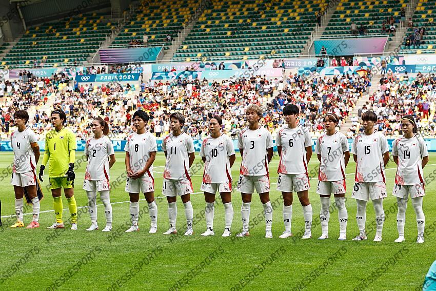 Japan team group line-up (JPN), JULY 25, 2024 - Football / Soccer : Paris 2024 Olympic Games Women's football Group C match between Spain 2-1 Japan at the Stade de la Beaujoire in Nantes, France. (Photo by Mutsu Kawamori/AFLO) ESPAGNE FEM-JAPON FEM (2-1) 