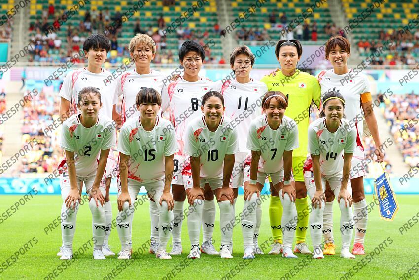 Japan team group line-up (JPN), JULY 25, 2024 - Football/Soccer : Women's Group C match between Japan 1-2 Spain during the Paris 2024 Olympic Games at La Beaujoire Stadium in Nantes, France. (Photo by Naoki Morita/AFLO SPORT) ESPAGNE FEM-JAPON FEM (2-1) 