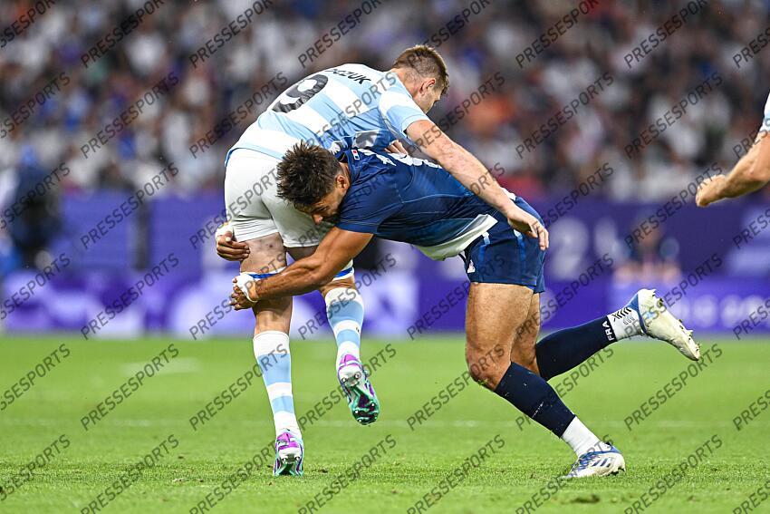 ZEGHDAR Antoine makes a tackle during the Olympic Games Rugby Seven men’s match between France v Argentina at Stade de France in Saint-Denis near Paris, France on July 25, 2024. SOIREE 25 JUILLET 