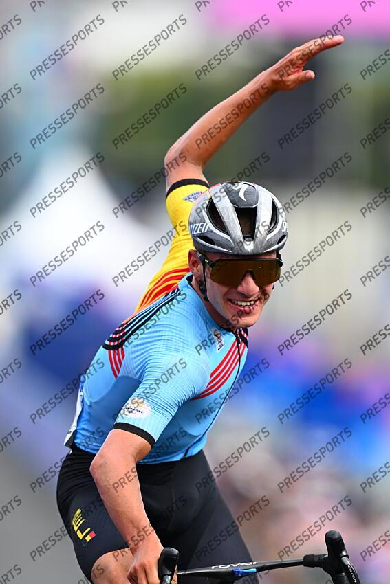 PARIS, FRANCE - AUGUST 03 : Evenepoel Remco (BEL) Cycling - Road - Road Race (Male) celebrating his victory pictured during Men's road race on day 7 of the XXXIII Paris 2024 Summer Olympic Games on August 3, 2024 in Paris, France, 03/08/2024 ( Photo by Vincent Kalut / Photonews ROUTE HOMMES 