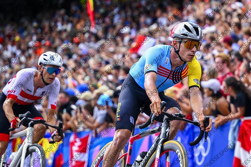 PARIS, FRANCE - AUGUST 03 : Evenepoel Remco (BEL) Cycling - Road - Road Race (Male) in action in front of the basilique du Sacré-CSur de Montmartre pictured during Men's road race on day 7 of the XXXIII Paris 2024 Summer Olympic Games on August 3, 2024 in Paris, France, 03/08/2024 ( Photo by Gregory Van Gansen / Photonews ROUTE HOMMES 