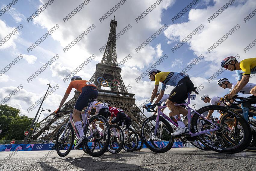 PARIS, FRANCE - AUGUST 03 : Benoot Tiesj (BEL) Cycling - Road - Road Race (Male) and Stuyven Jasper (BEL) Cycling - Road - Road Race (Male) of the start of the race pictured during Men's road race on day 7 of the XXXIII Paris 2024 Summer Olympic Games on August 3, 2024 in Paris, France, 03/08/2024 ( Photo by Vincent Kalut / Photonews Tour Eiffel ROUTE HOMMES 