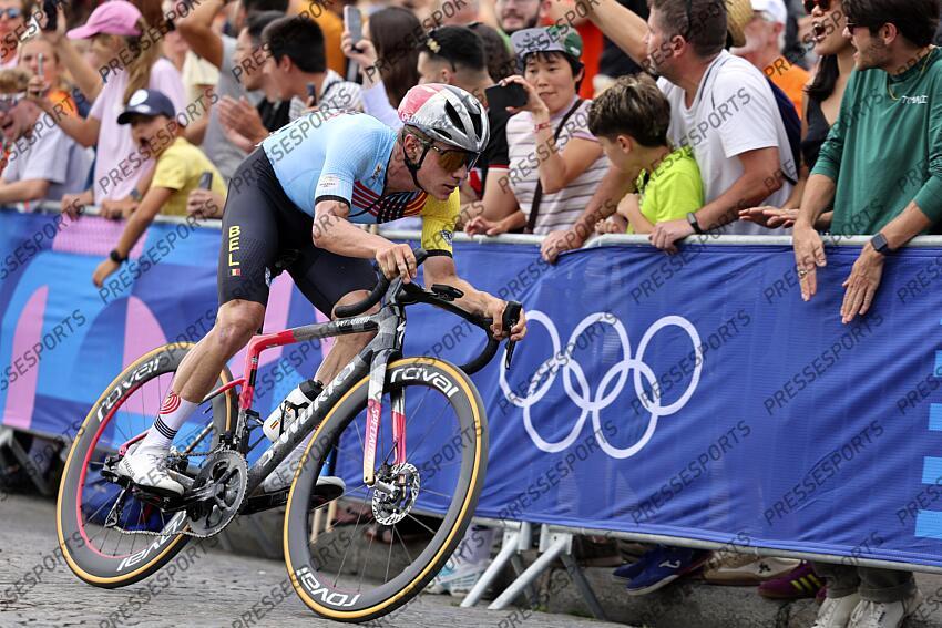 Paris 2024 Olympic Games - Men's Road Race - Paris - Paris 272,1 km - Trocadero - 03/08/2024 - Sacre Coeur - Remco Evenepoel (Belgium) - photo Patrick Pichon/SprintCyclingAgency©2024 ROUTE HOMMES 