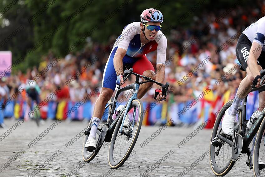 Paris 2024 Olympic Games - Men's Road Race - Paris - Paris 272,1 km - Trocadero - 03/08/2024 - Sacre Coeur - Christophe Laporte (FRA - Team Visma - Lease a Bike) - photo Patrick Pichon/SprintCyclingAgency©2024 ROUTE HOMMES 