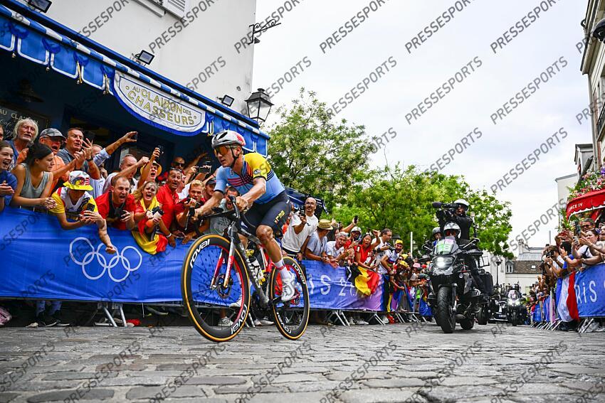 PARIS, FRANCE - AUGUST 03 : Evenepoel Remco (BEL) Cycling - Road - Road Race (Male) in action pictured during Men's road race on day 7 of the XXXIII Paris 2024 Summer Olympic Games on August 3, 2024 in Paris, France, 03/08/2024 ( Photo by Gregory Van Gansen / Photonews ROUTE HOMMES 