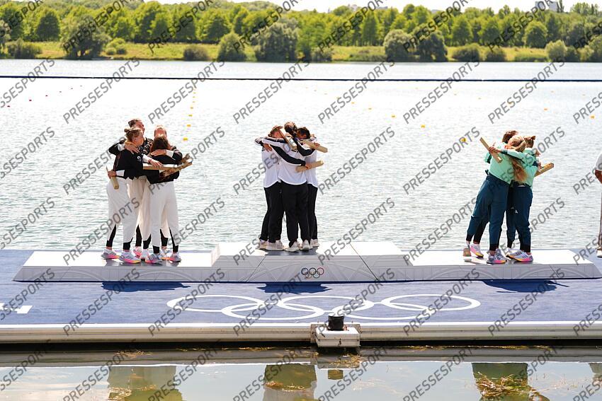 BRUESSLER (Sarah) - (ger) - JAGSCH (Pauline) - (ger) - HAKE (Jule Marie) - (ger) - PASZEK (Paulina) - (ger) - vaughan (tara) -(nzl)- brett (olivia) -(nzl)- hoskin (alicia) -(nzl)- carrington (lisa) -(nzl)- GAZSO (Alida Dora) - (hon) - CSIPES (Tamara ) - (hon) - FOJT (Sara ) - (hon) - PUPP (Noemi ) - (hon) - K4 500 M FEMMES 
