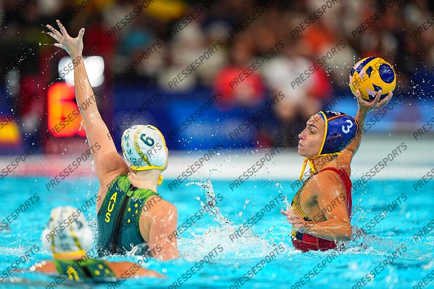 Anni Espar Llaquet of Spain in action during Women's Gold Medal Match of the Water Polo between Australia and Spain on Paris La Defense Arena during the Paris 2024 Olympics Games on August 10, 2024 in Paris, France. AUSTRALIE-ESPAGNE 