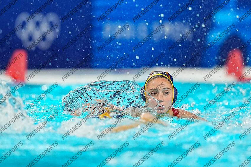 Bea Ortiz of Spain in action during Women's Gold Medal Match of the Water Polo between Australia and Spain on Paris La Defense Arena during the Paris 2024 Olympics Games on August 10, 2024 in Paris, France. AUSTRALIE-ESPAGNE 