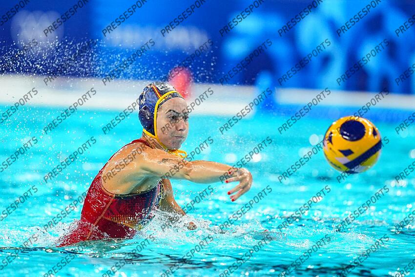 Bea Ortiz of Spain in action during Women's Gold Medal Match of the Water Polo between Australia and Spain on Paris La Defense Arena during the Paris 2024 Olympics Games on August 10, 2024 in Paris, France. AUSTRALIE-ESPAGNE 