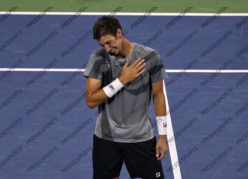 Aug 12, 2024; Montreal, Quebec, Canada; Alexei Popyrin (AUS) reacts after defeating Andrey Rublev (not pictured) in the men’s final at IGA Stadium. Mandatory Credit: Eric Bolte-USA TODAY Sports FINALE POPYRIN/RUBLEV 