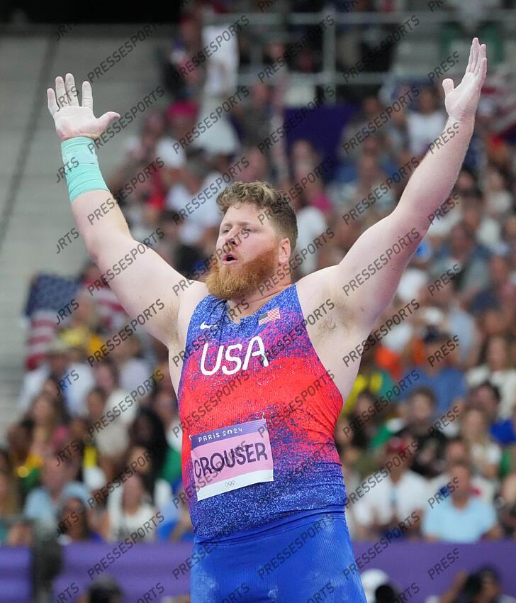 Aug 3, 2024; Paris, FRANCE; Ryan Crouser (USA) reacts in the men's shot put final during the Paris 2024 Olympic Summer Games at Stade de France. Mandatory Credit: Kirby Lee-USA TODAY Sports LANCER DU POIDS HOMMES 
