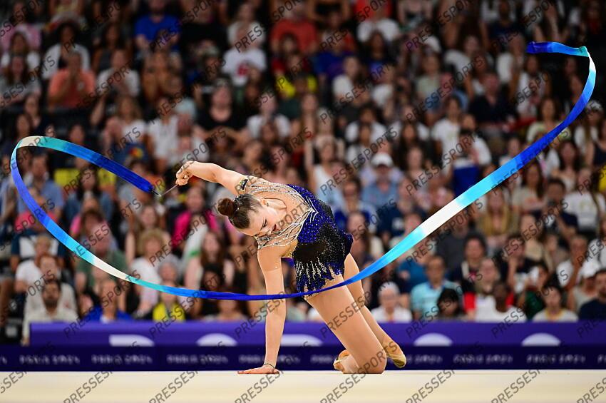 Margarita Kolosov (Deutschland) Paris, 09.08.2024, Olympische Spiele 2024 in Paris/Frankreich, Rhythmische Sportgymnastik, Einzel, Mehrkampf, Finale, Baender CONCOURS INDIVIDUEL 