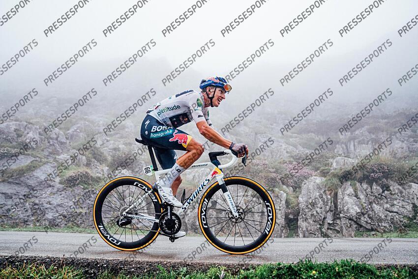 Picture by Zac Williams/SWpix.com - 03/09/2024 - Cycling - 2024 La Vuelta - Stage 16 - Luanco - Lagos de Covadonga, Spain - Florian Lipowitz, Red Bull Bora Hansgrohe. LUANCO/LAGOS DE COVADONGA 