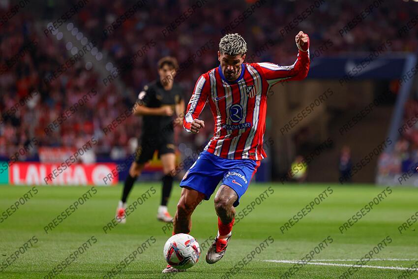 Rodrigo De Paul of Atletico de Madrid in action during the Spanish League, LaLiga EA Sports, football match played between Atletico de Madrid and Valencia CF at Civitas Metropolitano stadium on September 15, 2024, in Madrid, Spain. ATLETICO MADRID-VALENCE CF (3-0) 