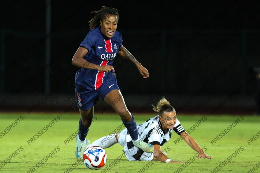 foto IPP/rana massimo Biella 18/09/2024 calcio femminile champions league 2024/2025 Juventus women vs PSG paris saint germain nella foto : Jennifier joe Echegini SG paris saint germain nella foto :Jennifer Onyi Echegini JUVENTUS FEM-PSG FEM (3-1) 