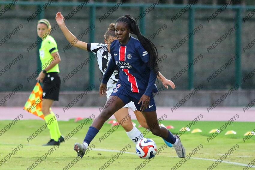 foto IPP/rana massimo Biella 18/09/2024 calcio femminile champions league 2024/2025 Juventus women vs PSG paris saint germain nella foto : Thiniba Samoura JUVENTUS FEM-PSG FEM (3-1) 