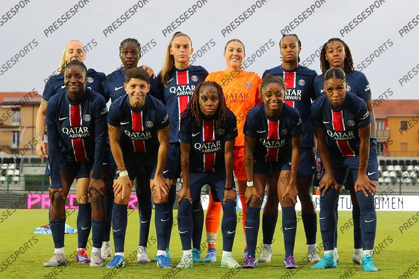 foto IPP/rana massimo Biella 18/09/2024 calcio femminile champions league 2024/2025 Juventus women vs PSG paris saint germain nella foto : formazione del PSg women JUVENTUS FEM-PSG FEM (3-1) 
