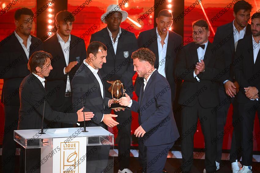 daret (jerome) riva (paulin) debaes (thibault) LA NUIT DU RUGBY meilleur joueur de l’In Extenso Supersevens 